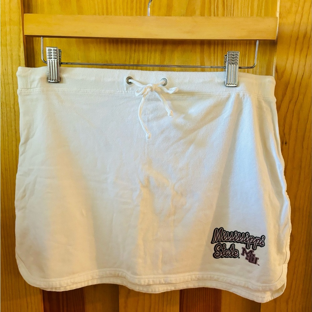 Ladies Mississippi State University athletic skirt by Jansport, size Medium